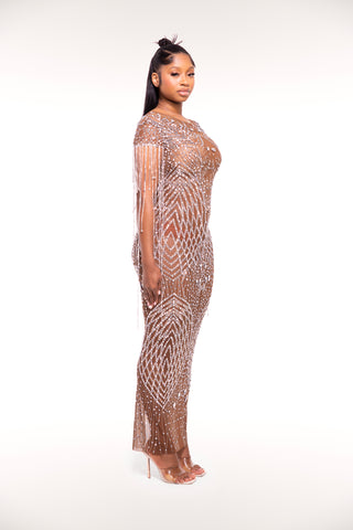Essence Maxi